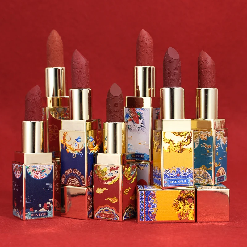 8 Pcs Classical Matte Lipsticks Set Waterproof Long Lasting Carved Lip sticks Cosmetics make up Set gift new year DROP SHIPPING
8 Pcs Classical Matte Lipsticks Set Waterproof Long Lasting Carved Lip sticks Cosmetics make up Set gift new year DROP SHIPPING