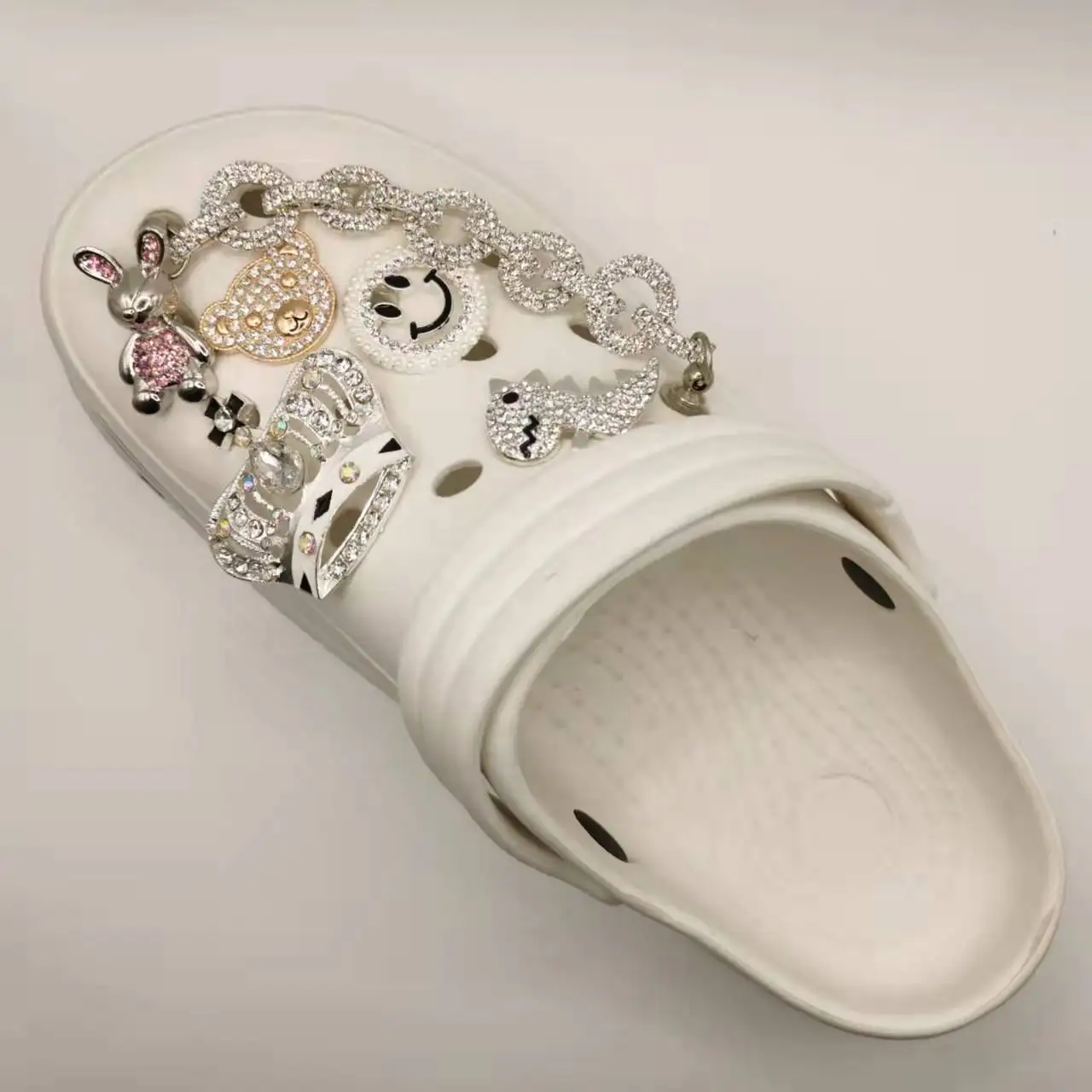 1pc Croc Charms Designer Chain for Croc Jeans for Shoe Accessories Decoration for Croc Clog Shoes Pendant Buckle for Girl Gift
1pc Croc Charms Designer Chain for Croc Jeans for Shoe Accessories Decoration for Croc Clog Shoes Pendant Buckle for Girl Gift