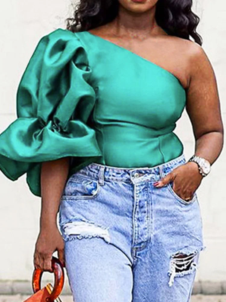 One Shoulder Blouse Women Tops 2022 lantern Sleeve Party Top Female Elegant Sexy Backless Women's Tunic Elegant Tops Green
One Shoulder Blouse Women Tops 2022 lantern Sleeve Party Top Female Elegant Sexy Backless Women's Tunic Elegant Tops Green