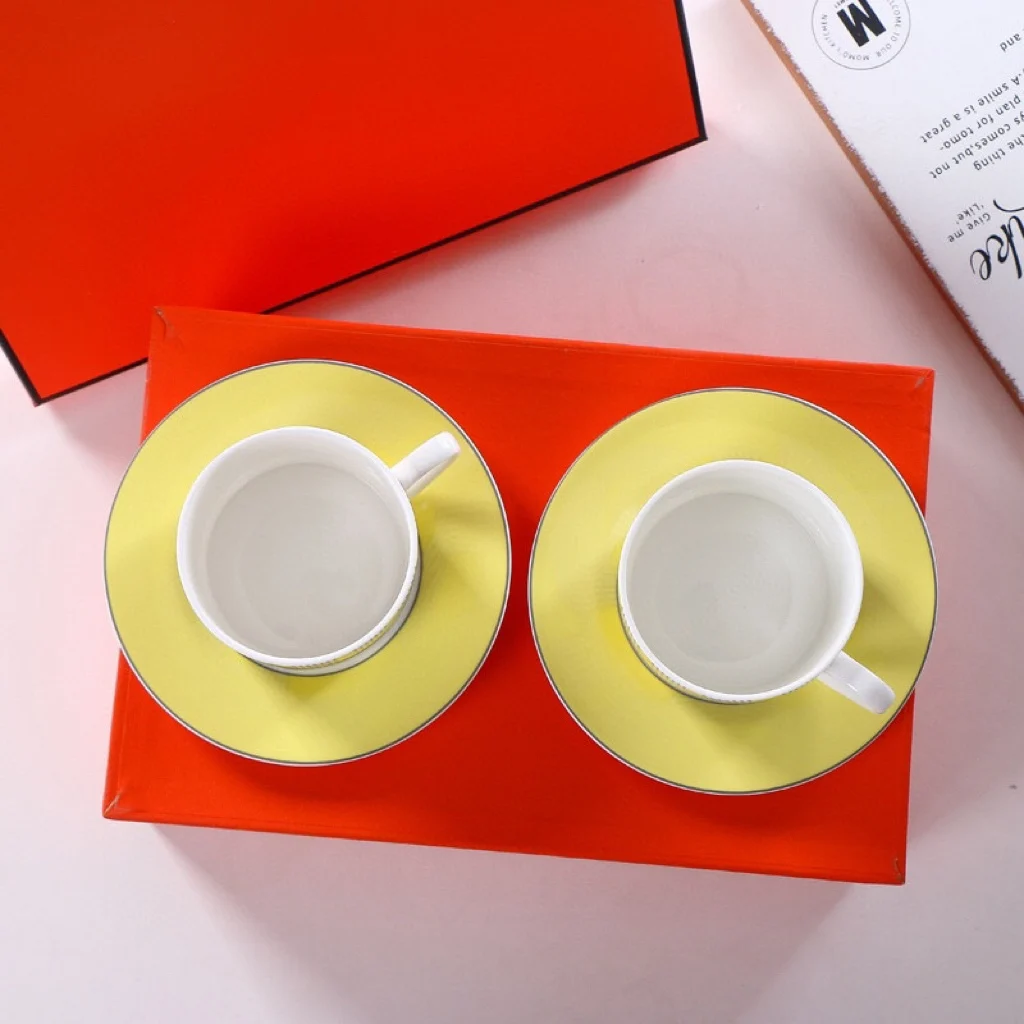H Luxury afternoon tea, coffee cup, two cups, two plates, gift box, model room, coffee shop, decoration, housewarming, friend gi 
H Luxury afternoon tea, coffee cup, two cups, two plates, gift box, model room, coffee shop, decoration, housewarming, friend gi