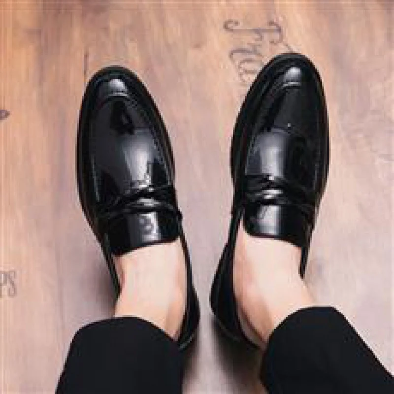 Spring Leather Shoes Men's British High Sense Business Formal Wear Casual Height Increasing Insole Student Black Suit Groom Wedd
Spring Leather Shoes Men's British High Sense Business Formal Wear Casual Height Increasing Insole Student Black Suit Groom Wedd