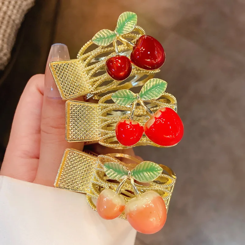 Cute And Interesting Diamond Inlaid Fruit Cherry Hair Clip, Small Fresh Net Red High Horsetail Grip Fashionable New
Cute And Interesting Diamond Inlaid Fruit Cherry Hair Clip, Small Fresh Net Red High Horsetail Grip Fashionable New