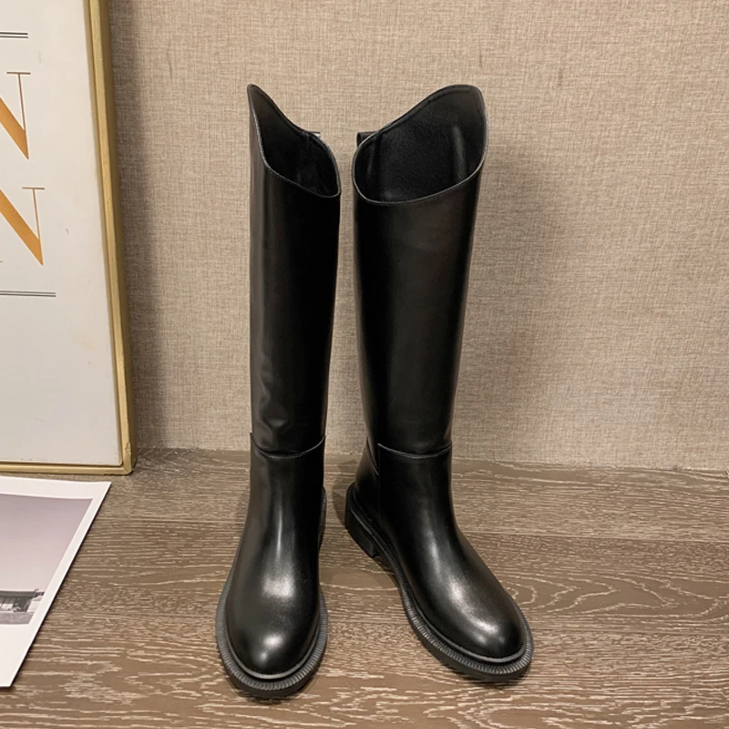 High Chelsea Boots For Women 2022 Ladies Western Fashion British Style Black Modern Western Knee Rubber Boots For Female Shoes
High Chelsea Boots For Women 2022 Ladies Western Fashion British Style Black Modern Western Knee Rubber Boots For Female Shoes
