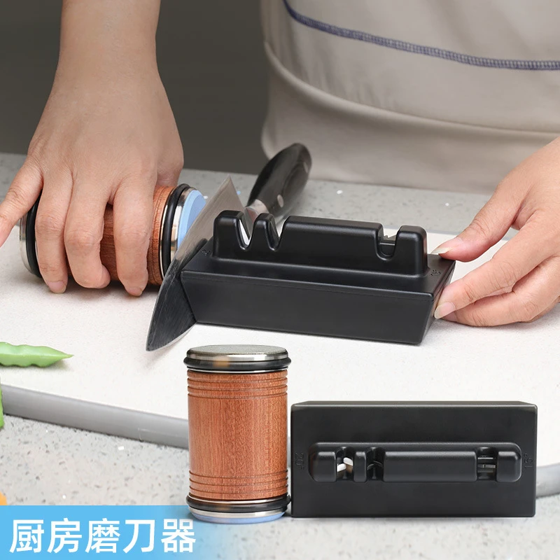 Rolling Knife Sharpener with Diamonds Knife Sharpening Tool Scissors Grind Polish the Blade Magnetic Angle with 15 & 20 Degrees
Rolling Knife Sharpener with Diamonds Knife Sharpening Tool Scissors Grind Polish the Blade Magnetic Angle with 15 & 20 Degrees