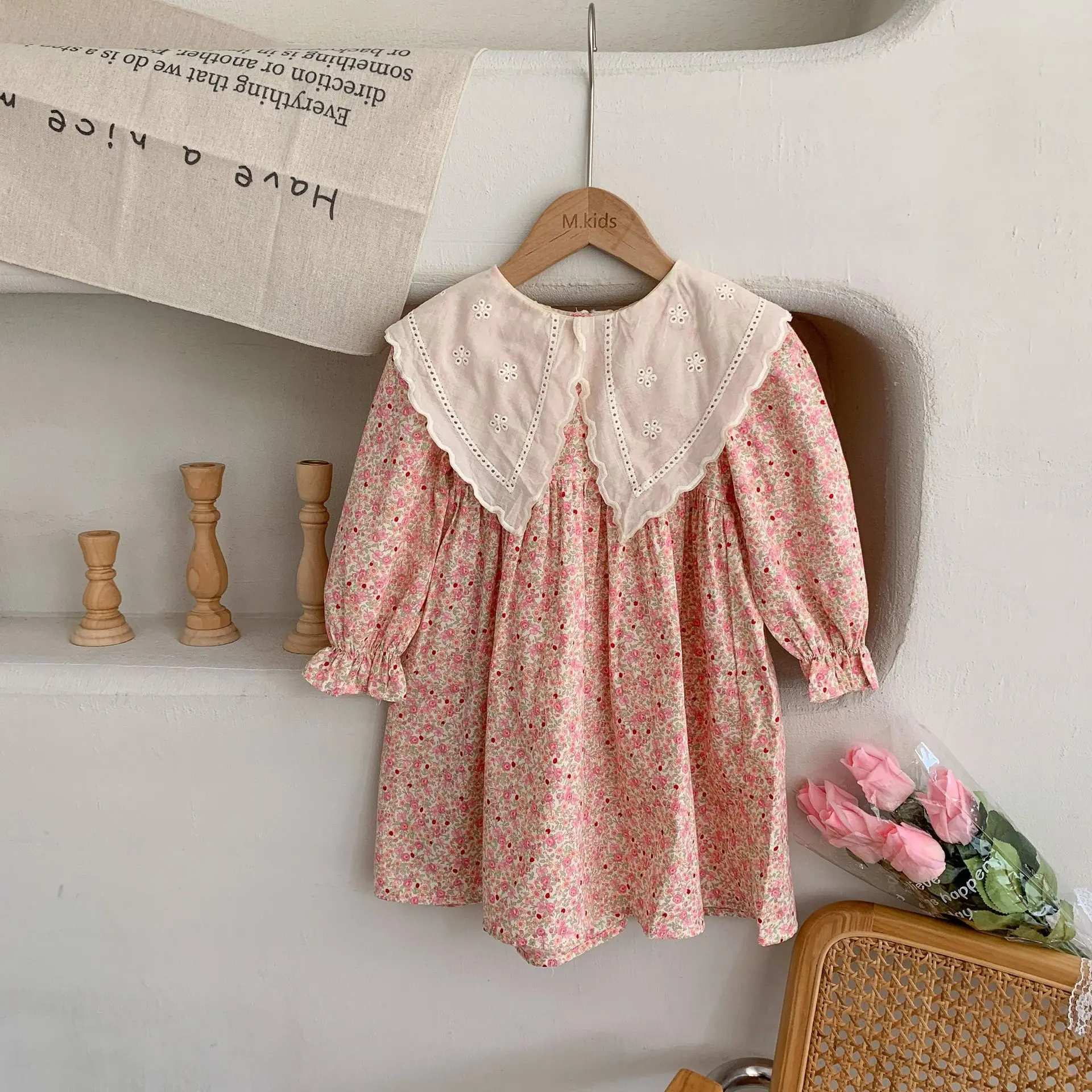 Children's Dress Autumn Dress Baby Girl Doll Collar Fragmented Flower Korean Spring Dress Cute Princess Dress
Children's Dress Autumn Dress Baby Girl Doll Collar Fragmented Flower Korean Spring Dress Cute Princess Dress