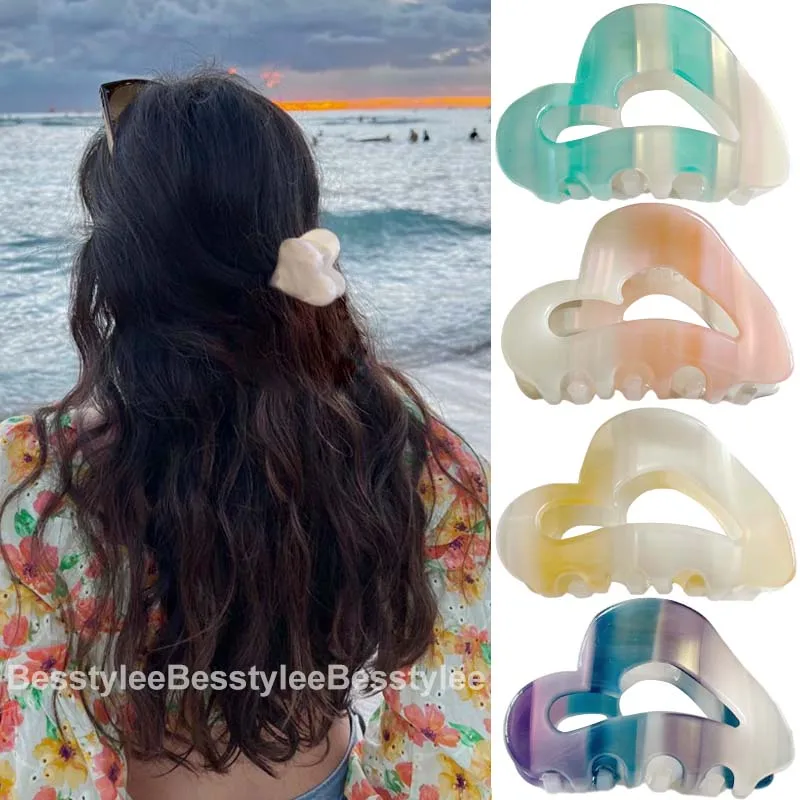 2022 Korean Hair Claw Barrettes For Women Fashion Girl Acetate Gradient Hollow Headwear Hair Accessories Heart Hair Clip
2022 Korean Hair Claw Barrettes For Women Fashion Girl Acetate Gradient Hollow Headwear Hair Accessories Heart Hair Clip