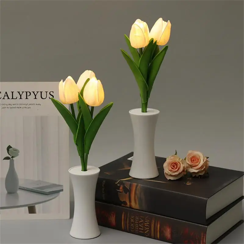 Flower Night Light Tulip Table Lamp Romantic Atmosphere Desk Lamp Creative Potted Bedside Decor for Bedroom/Bar/Restaurant
Flower Night Light Tulip Table Lamp Romantic Atmosphere Desk Lamp Creative Potted Bedside Decor for Bedroom/Bar/Restaurant