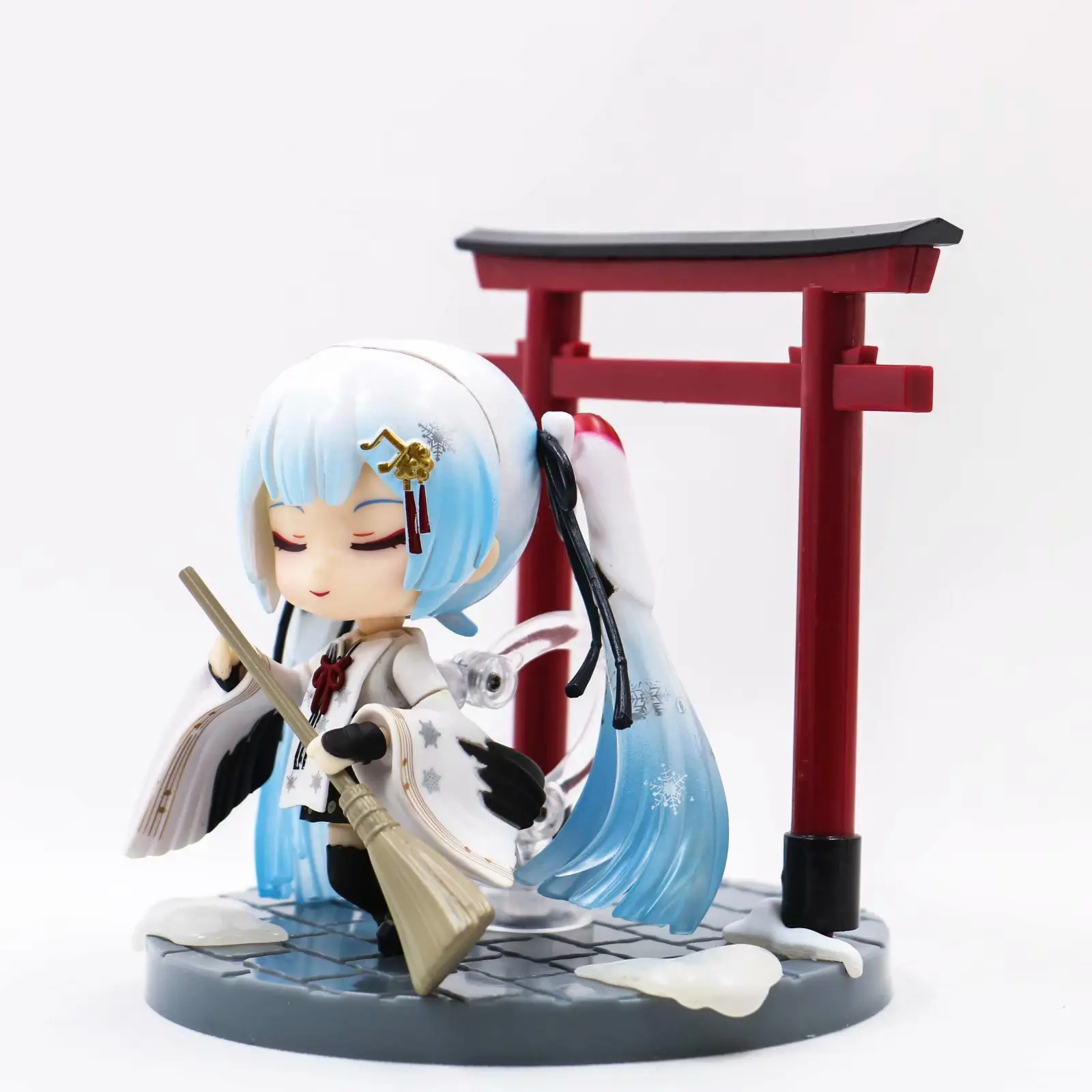 Hatsune Miku Snow Doll Collectible Cute Doll Action Figure Model Toys Creative Birthday Present For Kids
Hatsune Miku Snow Doll Collectible Cute Doll Action Figure Model Toys Creative Birthday Present For Kids