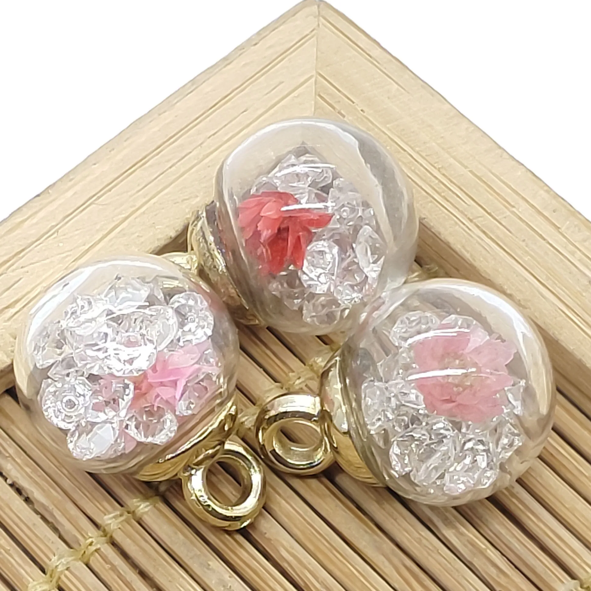 10pcs Classic Glass Ball Pendant Preserved Flower Charm Fashion Jewelry DIY Necklace Earring Bracelet Jewelry Accessorie 12x17mm
10pcs Classic Glass Ball Pendant Preserved Flower Charm Fashion Jewelry DIY Necklace Earring Bracelet Jewelry Accessorie 12x17mm
