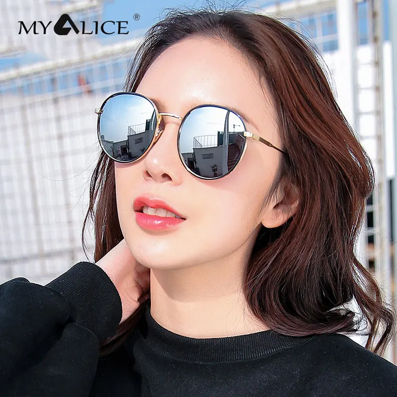 MYALICE Fashion Retro shape Sunglasses Women Men Personality Metal Glasses legs Outdoor tourism Oculos De Sol Feminino UV400
MYALICE Fashion Retro shape Sunglasses Women Men Personality Metal Glasses legs Outdoor tourism Oculos De Sol Feminino UV400
