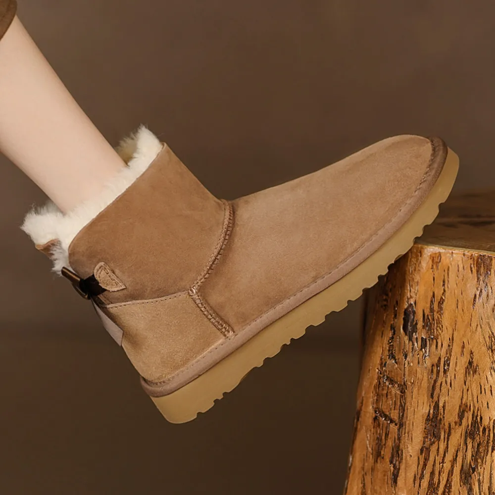 Women's natural suede leather wool inside female flats winter snnow boots round toe casual female luxury cold weather shoes sale
Women's natural suede leather wool inside female flats winter snnow boots round toe casual female luxury cold weather shoes sale