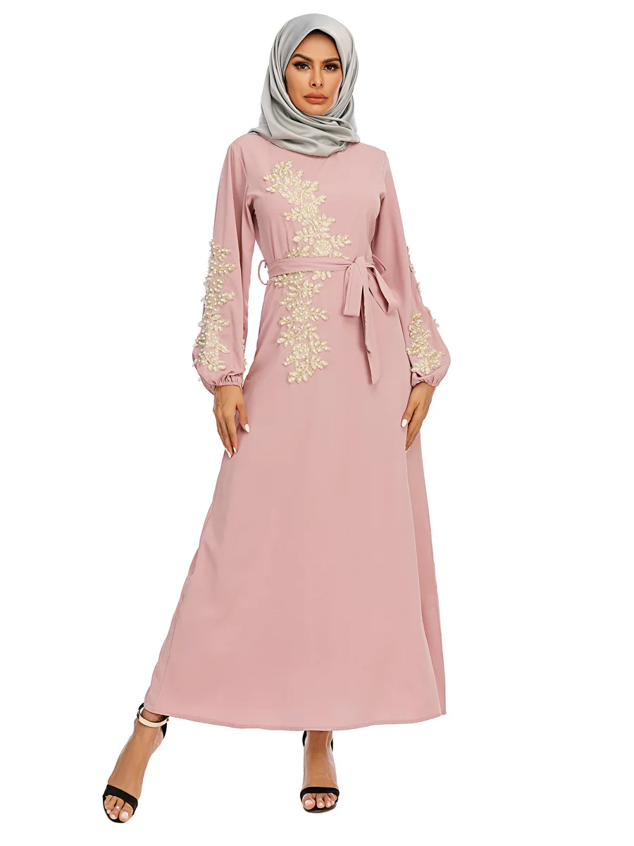 

New Islamic Elegant Embroidered Floral Dress Dignified Long Swing Dress Muslim Solid Color Robe Party Banquet Without Hijab