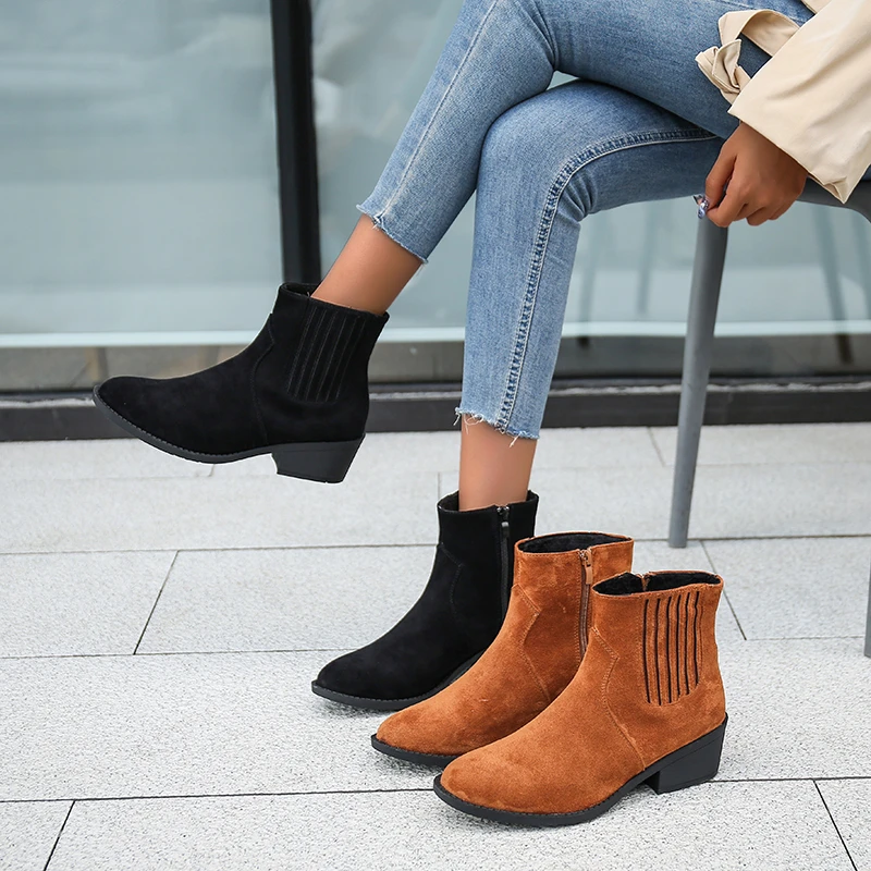 2022 Retro Style Women's Boots Pointed Toe Western Boots Matte Low Ankle Boots Thick Heel Autumn and Winter Zipper Ladies Shoes 
2022 Retro Style Women's Boots Pointed Toe Western Boots Matte Low Ankle Boots Thick Heel Autumn and Winter Zipper Ladies Shoes