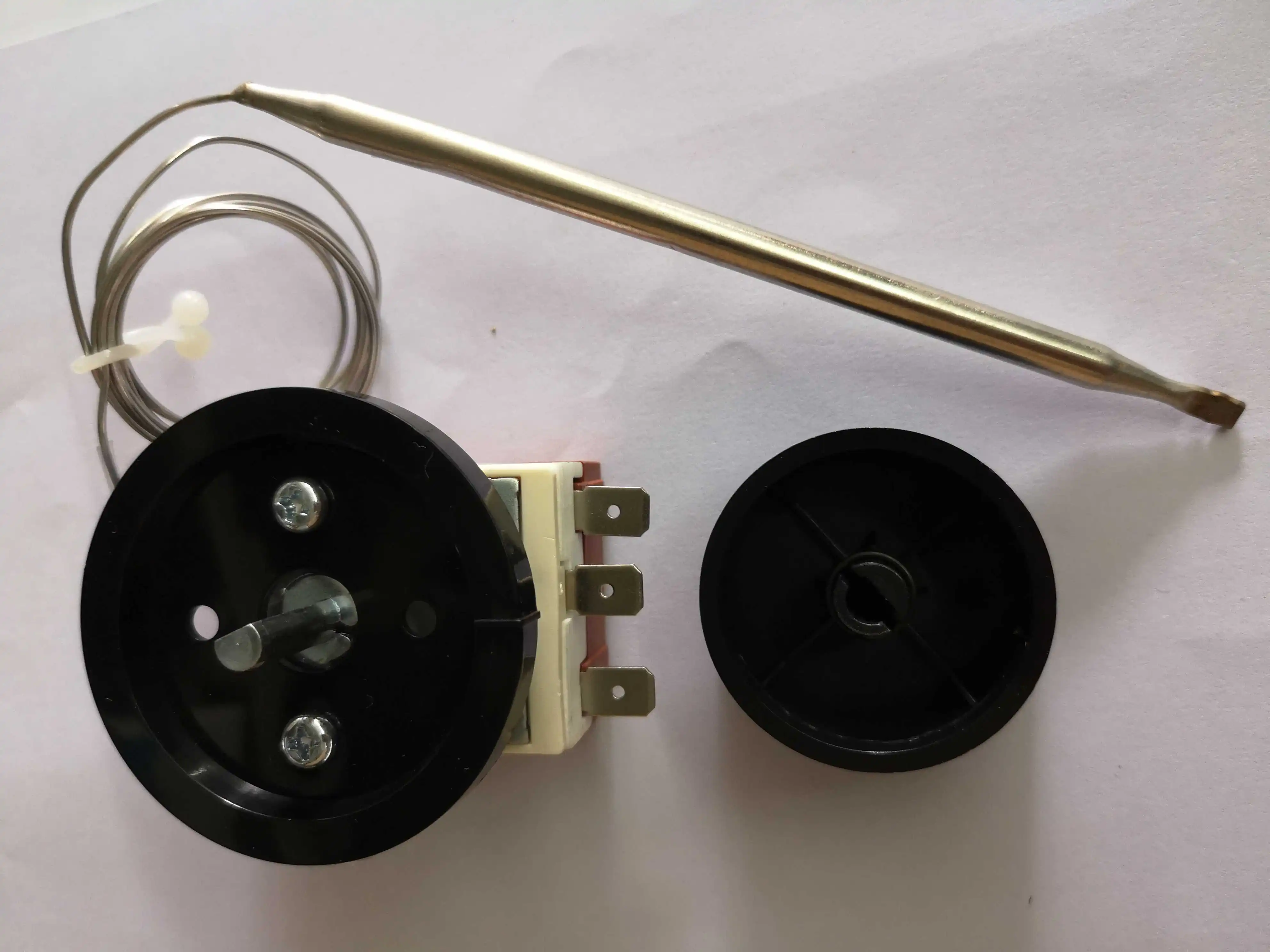 TS-050S Temperature control switch knob thermostat 0-50 degrees TS-050SR rainbow Rainbow Lai Renbao
TS-050S Temperature control switch knob thermostat 0-50 degrees TS-050SR rainbow Rainbow Lai Renbao