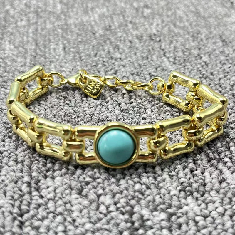 2023 unode50 Exquisite Fashion Electroplated 925 Silver High Quality Gem Bracelet Women's Romantic Holiday Gift
2023 unode50 Exquisite Fashion Electroplated 925 Silver High Quality Gem Bracelet Women's Romantic Holiday Gift