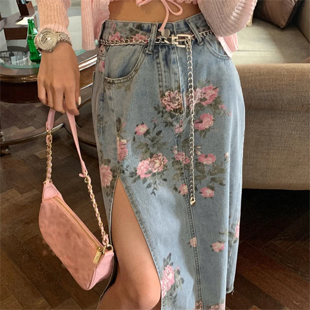 Summary high waist smart erotogenic Fatigue straight skirt denim Street. Style retro flower Print LONG denim skirt
Summary high waist smart erotogenic Fatigue straight skirt denim Street. Style retro flower Print LONG denim skirt