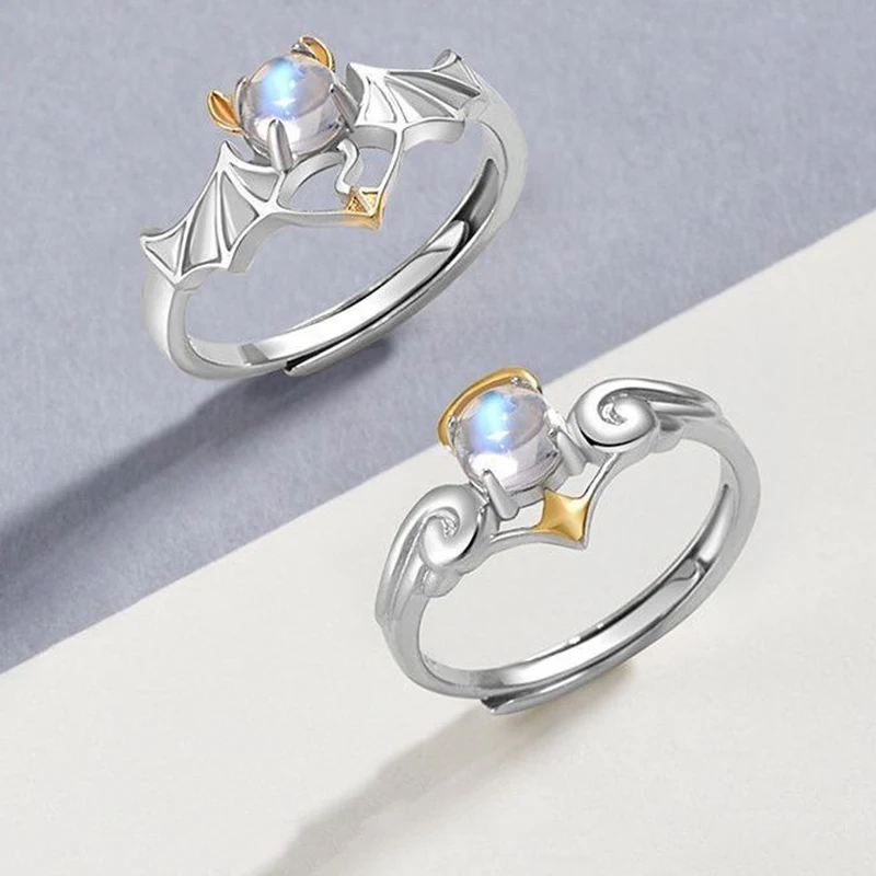 PTQASP Fashion Moonstone Adjustable Opening Finger Men's Ring Romantic Angel and Demon Wings Couple Rings For Women Goth Party
PTQASP Fashion Moonstone Adjustable Opening Finger Men's Ring Romantic Angel and Demon Wings Couple Rings For Women Goth Party