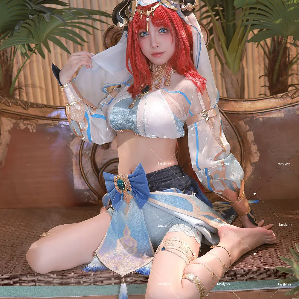 Игра Genshin Impact Косплей Хэллоуин нилоу Косплей Костюм Женский Хэллоуин нилоу Танцор платье Талия Женская одежда
Игра Genshin Impact Косплей Хэллоуин нилоу Косплей Костюм Женский Хэллоуин нилоу Танцор платье Талия Женская одежда