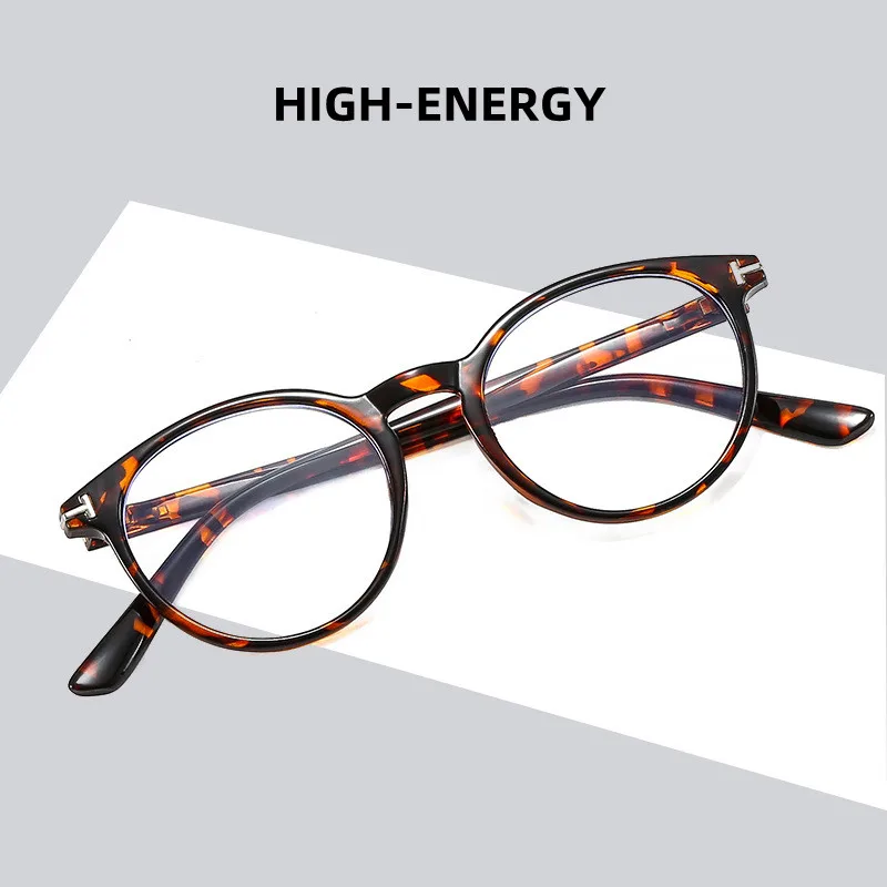 2022 Популярные овальные черные ульсветильник очки в ретро-стиле с защитой от синего света модные компьютерные очки с заклепками для мужчин и...
2022 Популярные овальные черные ульсветильник очки в ретро-стиле с защитой от синего света модные компьютерные очки с заклепками для мужчин и...