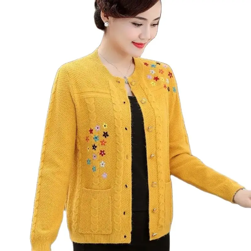 Fashion Embroidery Knitted Coat 2022 New Women's Knitted Sweater Cardigan Jacket Spring Autumn Round Neck Slim Female Tops 4XL
Fashion Embroidery Knitted Coat 2022 New Women's Knitted Sweater Cardigan Jacket Spring Autumn Round Neck Slim Female Tops 4XL