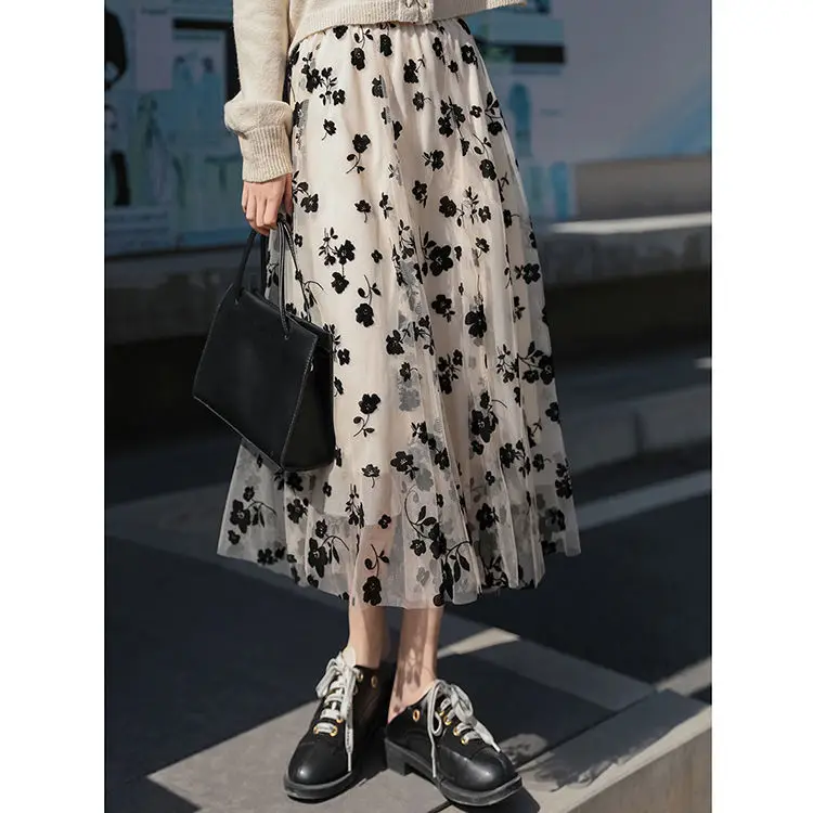 2023 Summer Swing Skirts Womens New Print Pleated Skirt Elastic High Waist A Line Casual Midi Skirt Women Clothes Jupe B17
2023 Summer Swing Skirts Womens New Print Pleated Skirt Elastic High Waist A Line Casual Midi Skirt Women Clothes Jupe B17