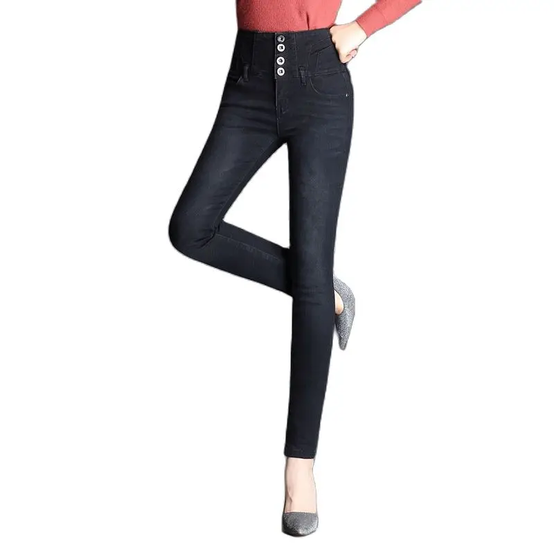 Женские джинсы-клеш, эластичные джинсы для похудения, большие размеры, высокая талия, пуговицы, обтягивающие джинсы-карандаш, длина до щикол...
Женские джинсы-клеш, эластичные джинсы для похудения, большие размеры, высокая талия, пуговицы, обтягивающие джинсы-карандаш, длина до щикол...