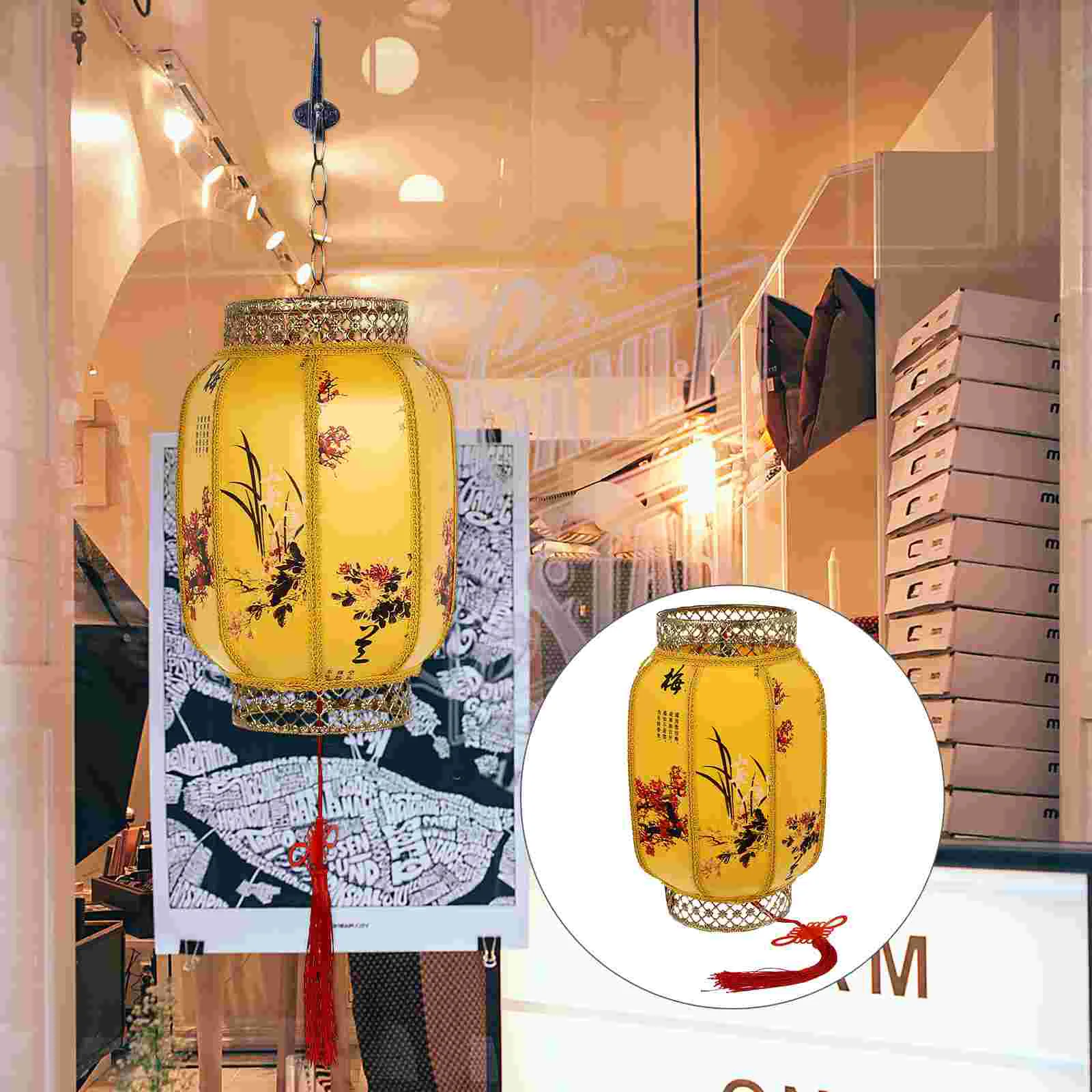 1Set Unique Classic Chinese Style Lantern Glowing Ancient Style Lantern Prop Kids 
1Set Unique Classic Chinese Style Lantern Glowing Ancient Style Lantern Prop Kids