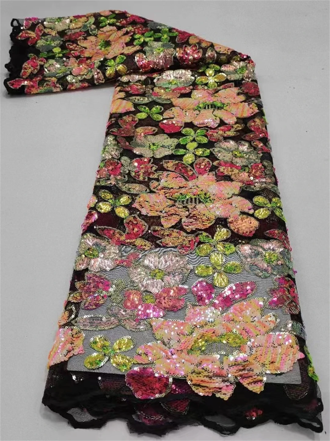 Black Lace Fabric 5 Yards Mesh Fabric Colourful Sequince Decorated Multiple Varieties of Flowers Dresses for Women Party WHDN27
Black Lace Fabric 5 Yards Mesh Fabric Colourful Sequince Decorated Multiple Varieties of Flowers Dresses for Women Party WHDN27