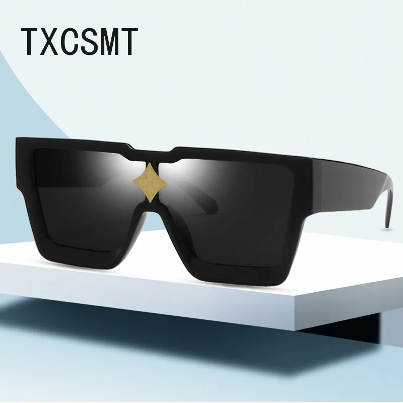 New Square Sunglasses Women Brand Designer Summer Styles Candy Colors Fashion Silver Mirror Shades Men UV400
New Square Sunglasses Women Brand Designer Summer Styles Candy Colors Fashion Silver Mirror Shades Men UV400