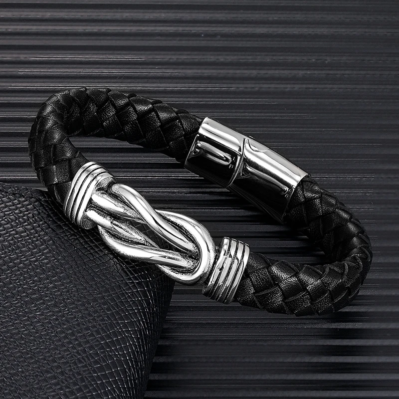 MKENDN Fashion Men Genuine Leather Bracelet Concentric Knot 100% Unfading Stainless Steel Magnet Buckle Braclet Gift For Him
MKENDN Fashion Men Genuine Leather Bracelet Concentric Knot 100% Unfading Stainless Steel Magnet Buckle Braclet Gift For Him