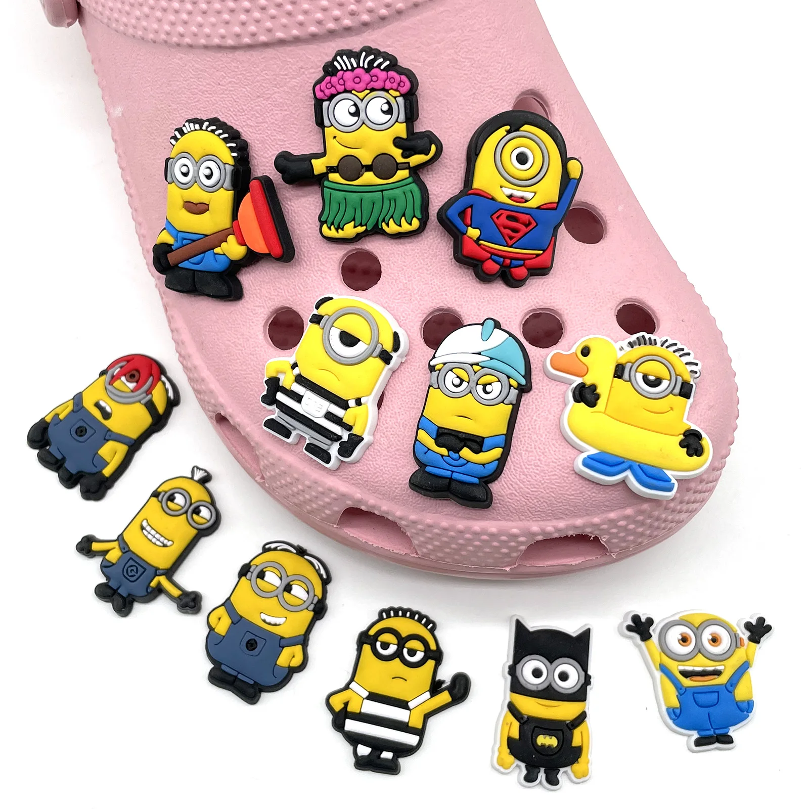 New 1PC Cartoon Yellow Character Croc Jibz Shoe Charms For Kids Fit For Clogs Sandals Funny Accessories Birthday Party Gifts
New 1PC Cartoon Yellow Character Croc Jibz Shoe Charms For Kids Fit For Clogs Sandals Funny Accessories Birthday Party Gifts