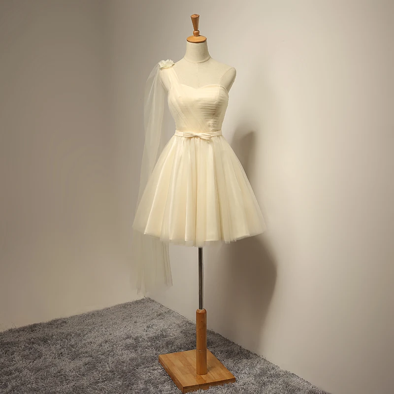 New Champagne Evening Dress Fashionable Sexy One-shoulder Short Vestidos De Noche Fiesta Simple Tulle Vestidos With Bow Belt 
New Champagne Evening Dress Fashionable Sexy One-shoulder Short Vestidos De Noche Fiesta Simple Tulle Vestidos With Bow Belt