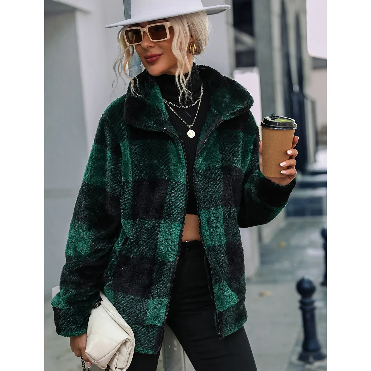 Autumn and Winter Women's Long Sleeve Stand Collar Plaid Regular Medium Long Plush Zipper Reversible Velvet Coat
Autumn and Winter Women's Long Sleeve Stand Collar Plaid Regular Medium Long Plush Zipper Reversible Velvet Coat