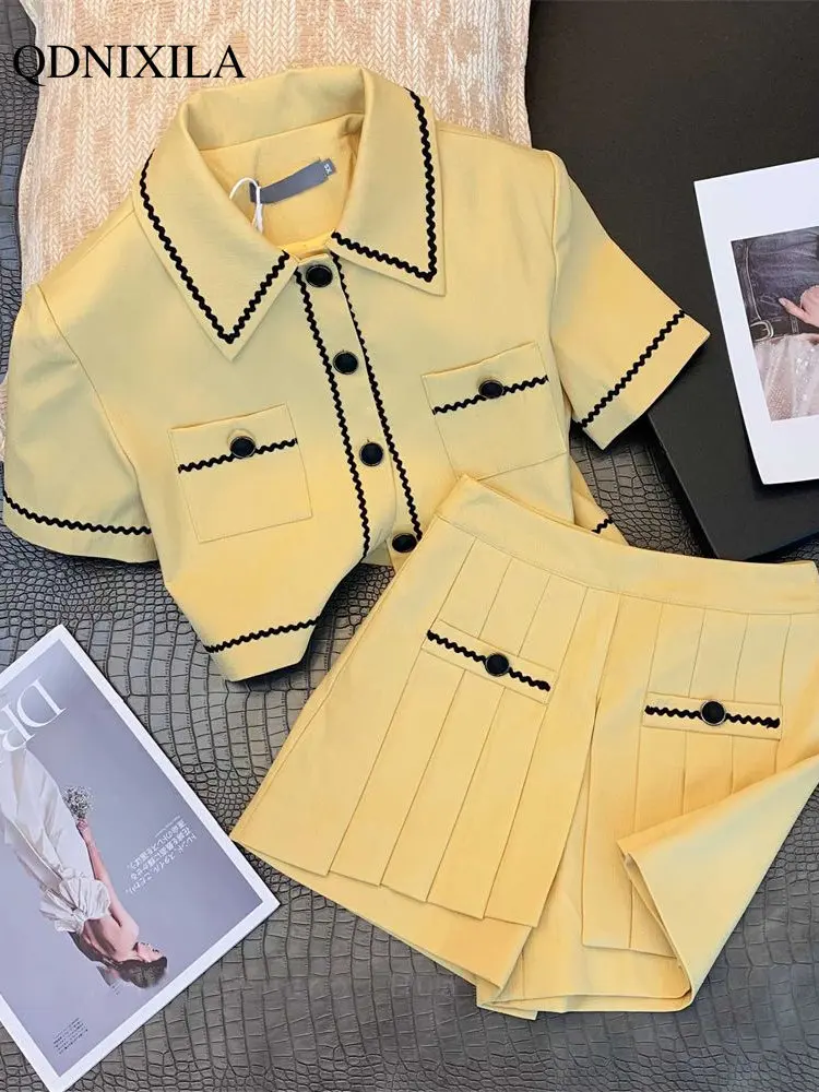 2023 Women's Summer Shorts Sets Luxury Korean Hight Waist New In Matching Sets Chic and Elegant Casual Top Shorts Two-piece Set
2023 Women's Summer Shorts Sets Luxury Korean Hight Waist New In Matching Sets Chic and Elegant Casual Top Shorts Two-piece Set