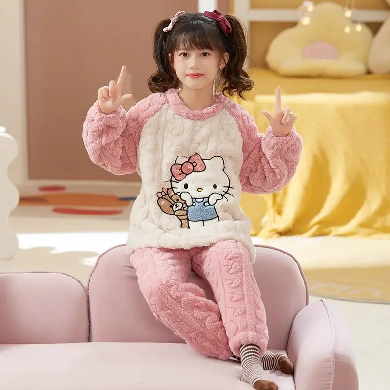 New Cartoon Sanrio Plush Pajamas Japanese Kawaii Autumn Winter Warm Round Neck Coral Velvet Thickening Home Clothing Set Gifts
New Cartoon Sanrio Plush Pajamas Japanese Kawaii Autumn Winter Warm Round Neck Coral Velvet Thickening Home Clothing Set Gifts