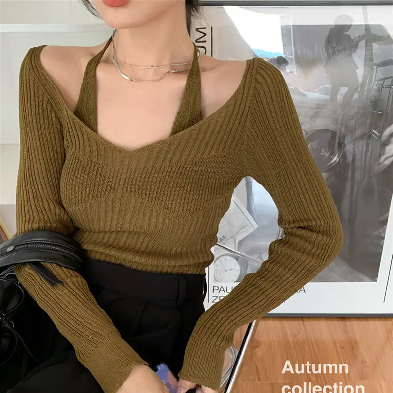 Jumpers Pullovers Sexy Off The Shoulder Halter Sweater Women Pull Femme Slim Solid Fit Lace Up Fake Two Piece Knitted Top 2022
Jumpers Pullovers Sexy Off The Shoulder Halter Sweater Women Pull Femme Slim Solid Fit Lace Up Fake Two Piece Knitted Top 2022