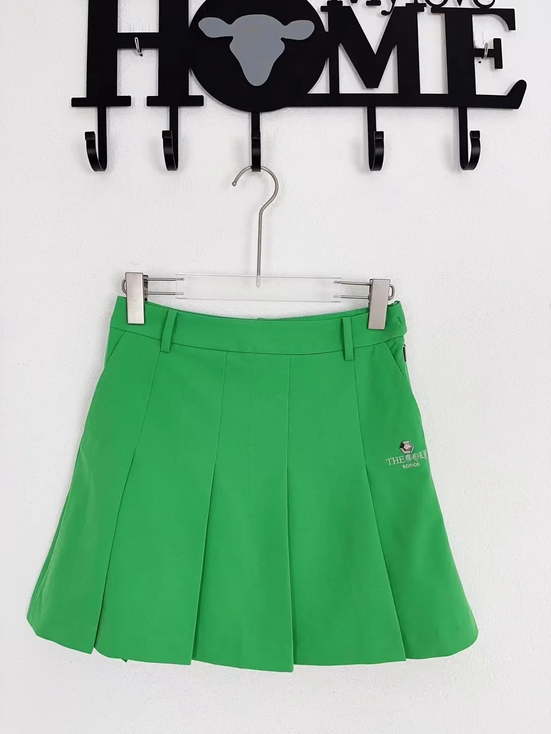 New Korean Original Golf Skirt Fashion Sports Pleated Skirt Quick Drying Functional Fabric
New Korean Original Golf Skirt Fashion Sports Pleated Skirt Quick Drying Functional Fabric