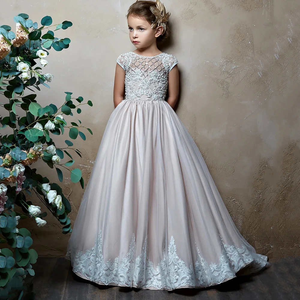 A-Line Long Flower Girls Dresses Exquisite Lace Appliques Sequin Pageant Gowns Simple Short Sleeve Backless Birthday Party Dress
A-Line Long Flower Girls Dresses Exquisite Lace Appliques Sequin Pageant Gowns Simple Short Sleeve Backless Birthday Party Dress
