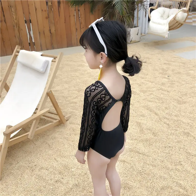 Children'S Baby Swimsuit Princess Black Lace Backless Holiday Swimsuit Small Children And Girls Sunscreen One-Piece Swimsuit
Children'S Baby Swimsuit Princess Black Lace Backless Holiday Swimsuit Small Children And Girls Sunscreen One-Piece Swimsuit