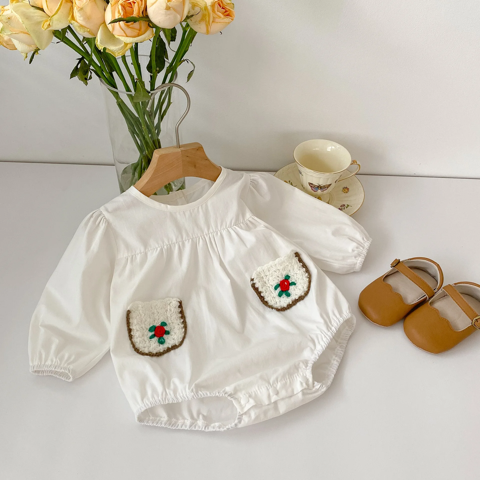 Summer Newborn Baby Romper Infant Cotton Long Sleeve Body Suit Boy Girl Claasic Jumpsuits Baby Clothes 0-12M White
Summer Newborn Baby Romper Infant Cotton Long Sleeve Body Suit Boy Girl Claasic Jumpsuits Baby Clothes 0-12M White
