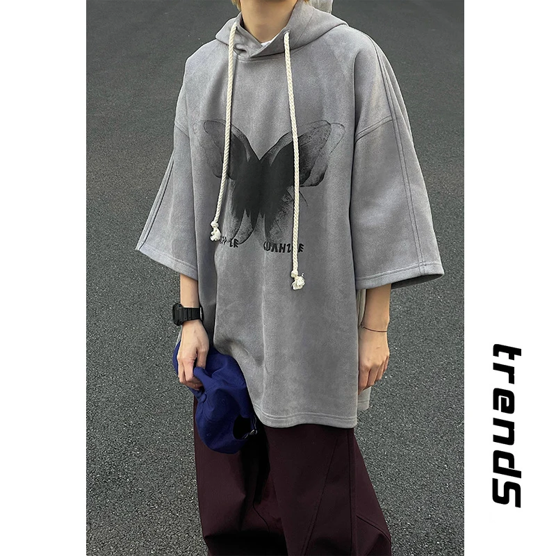 Vintage High Street Butterfly Hoodie Short Sleeve T-shirt for Men's Summer Suede 3/4 Sleeve Fashion Hip Hop Plus Size Tee Tops
Vintage High Street Butterfly Hoodie Short Sleeve T-shirt for Men's Summer Suede 3/4 Sleeve Fashion Hip Hop Plus Size Tee Tops