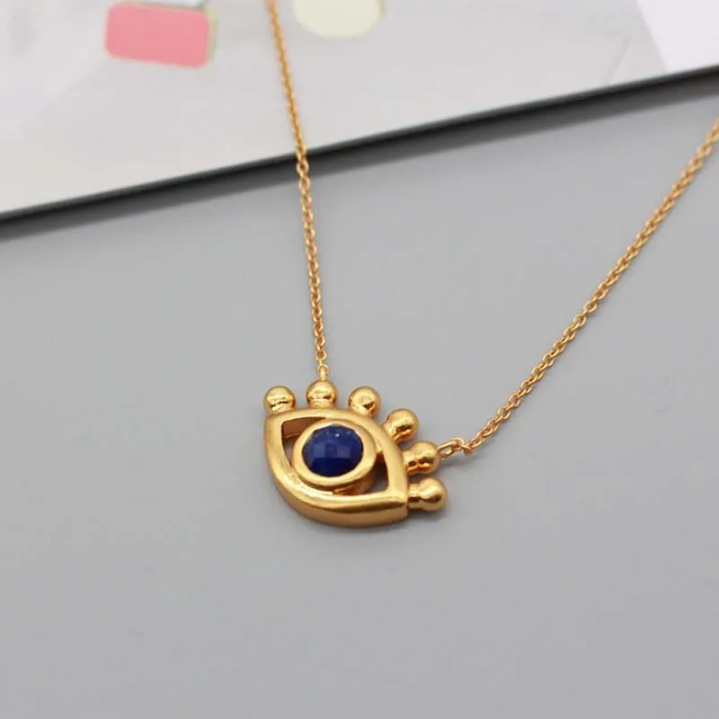 LONDANY necklace New French brass necklace female INS simple wind eye blue diamond pendant fashion creative advanced neck
LONDANY necklace New French brass necklace female INS simple wind eye blue diamond pendant fashion creative advanced neck