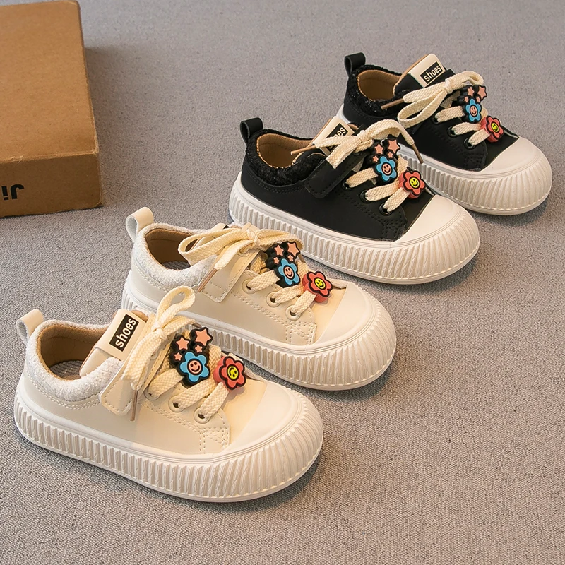 Осенняя детская повседневная обувь на плоской подошве, кроссовки для маленьких мальчиков и девочек, обувь для скейтборда
Осенняя детская повседневная обувь на плоской подошве, кроссовки для маленьких мальчиков и девочек, обувь для скейтборда