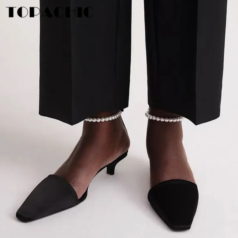 7.13 High Quality Temperament Retro Black Satin Pearl Beading Decoration Pointed Toe Kitten Heel Sandal Women
7.13 High Quality Temperament Retro Black Satin Pearl Beading Decoration Pointed Toe Kitten Heel Sandal Women