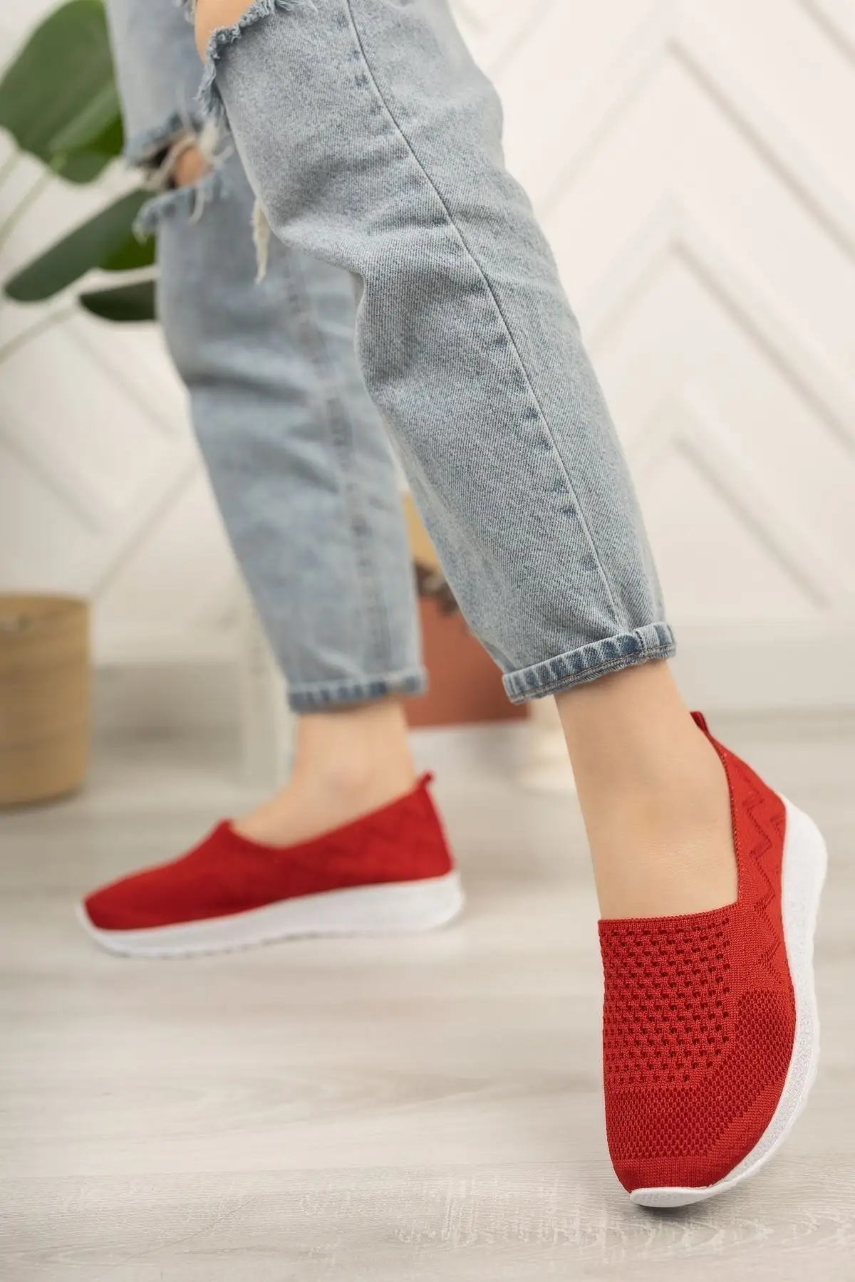 Women Flats Shoes Orthopedic Padded knitted Padded sportswear Sports Shoes Fashion Flats For Ladies Casual Shoes
Women Flats Shoes Orthopedic Padded knitted Padded sportswear Sports Shoes Fashion Flats For Ladies Casual Shoes