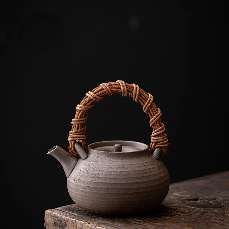 

Antique Rough Pottery Rattan Braided Beam Pot Old Rock Mud Filter Teapot Japanese Retro Teapot Kung Fu Tea Set Accessories