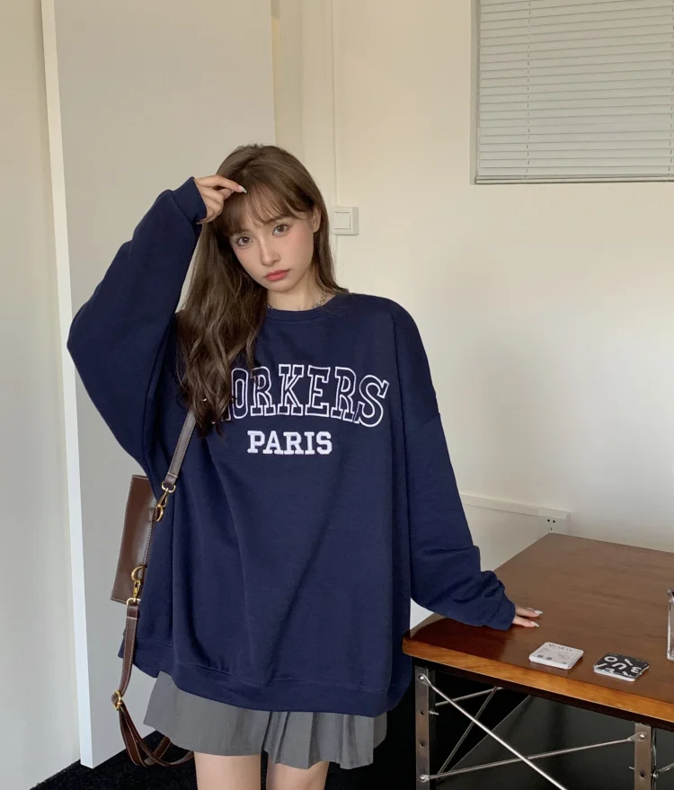 1956 Embroidered letters autumn Korean version 2022 new style BF wind capless loose mid-length Sweatshirts women
1956 Embroidered letters autumn Korean version 2022 new style BF wind capless loose mid-length Sweatshirts women