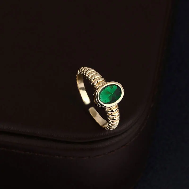 MODOMA 2022 New Luxury Emerald Zircon Rings For Women Vintage Jewelry Elegant Gold Color Aesthetic Women Rings Aesthetic Jewelry
MODOMA 2022 New Luxury Emerald Zircon Rings For Women Vintage Jewelry Elegant Gold Color Aesthetic Women Rings Aesthetic Jewelry