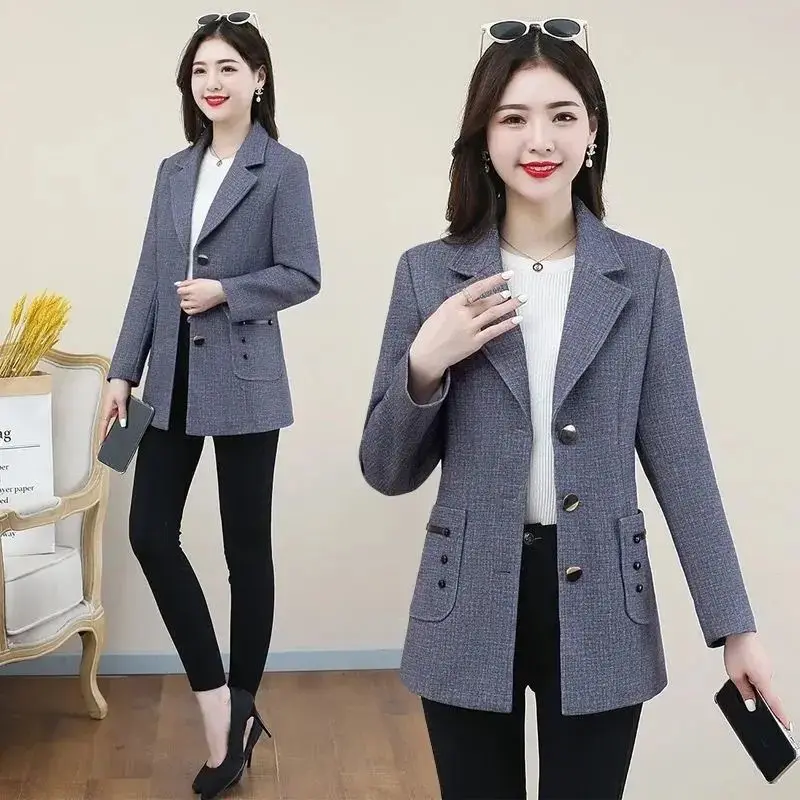 2022 Spring Autumn new Middle-aged Mother Blazer Top Coat Womens Short Temperament Fashion Large Size Plaid Suit Jacket 6XL
2022 Spring Autumn new Middle-aged Mother Blazer Top Coat Womens Short Temperament Fashion Large Size Plaid Suit Jacket 6XL