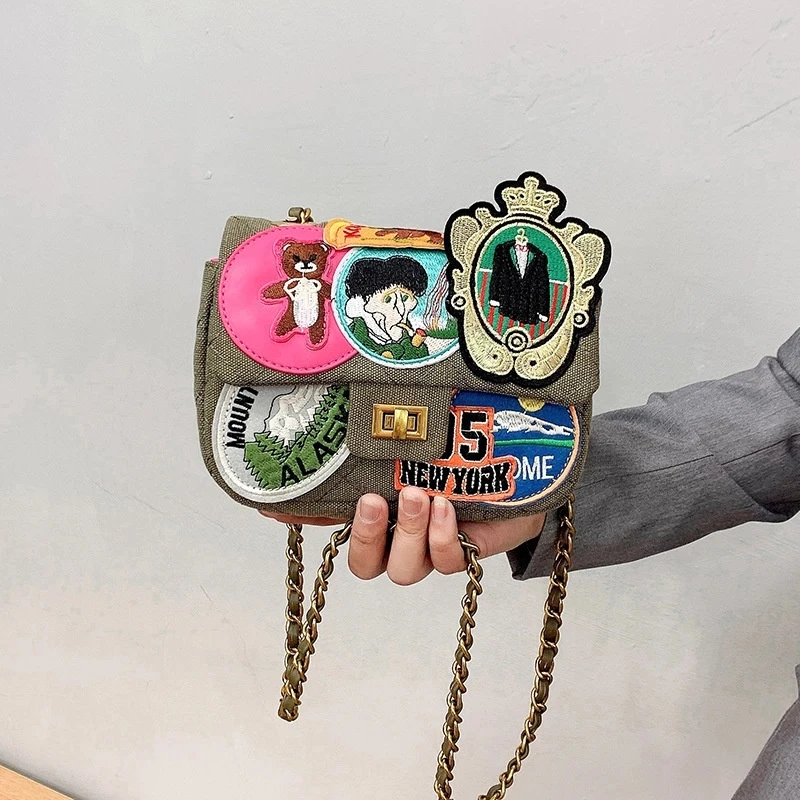 Brand Handbag For Women Luxury Designer Female Cartoon Chain Shoulder Bag Women's Bag Funny Purse Cute Mini Bag Party Clutch Bag
Brand Handbag For Women Luxury Designer Female Cartoon Chain Shoulder Bag Women's Bag Funny Purse Cute Mini Bag Party Clutch Bag